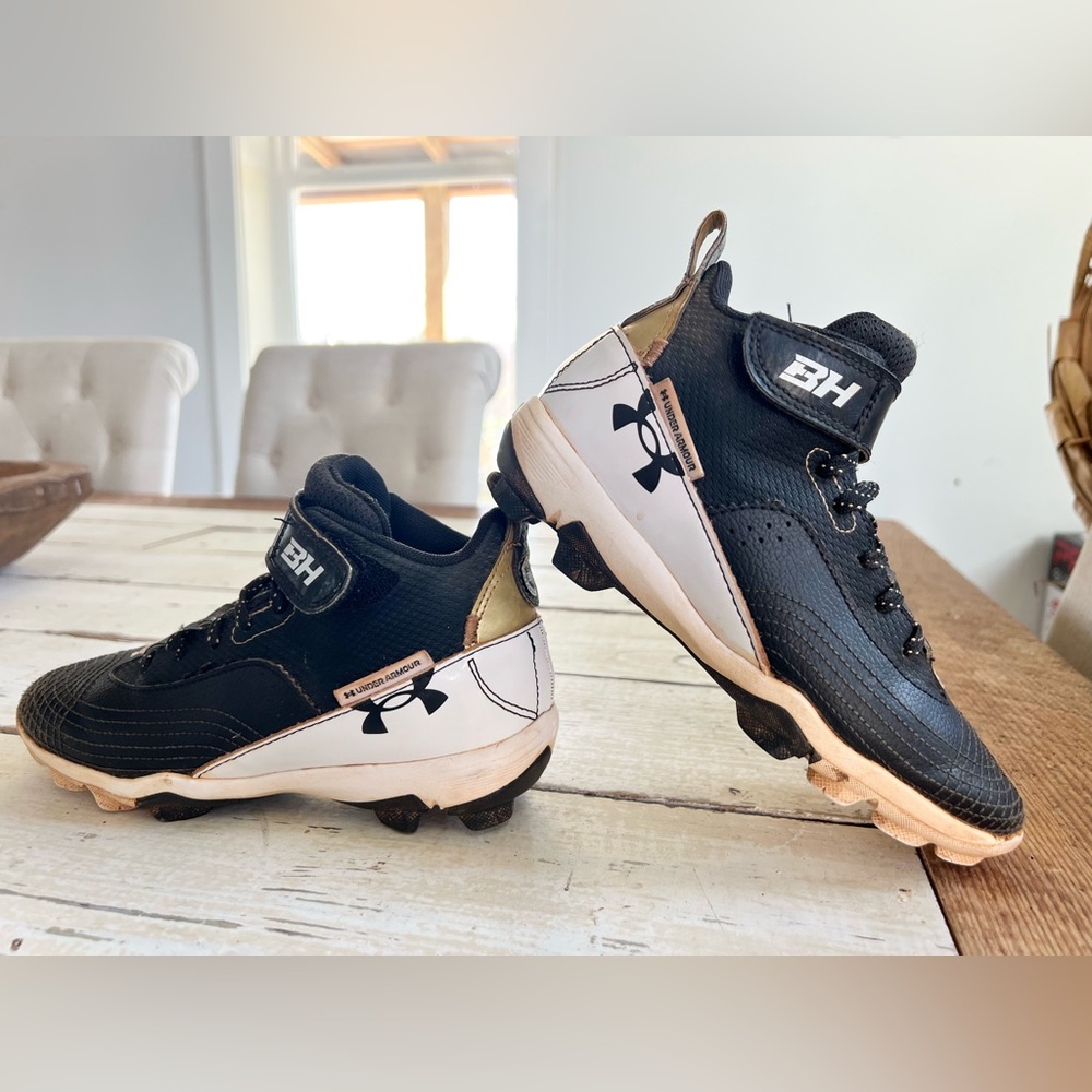 Under Armour Kids' Black and White Cleats - Bryce Harper